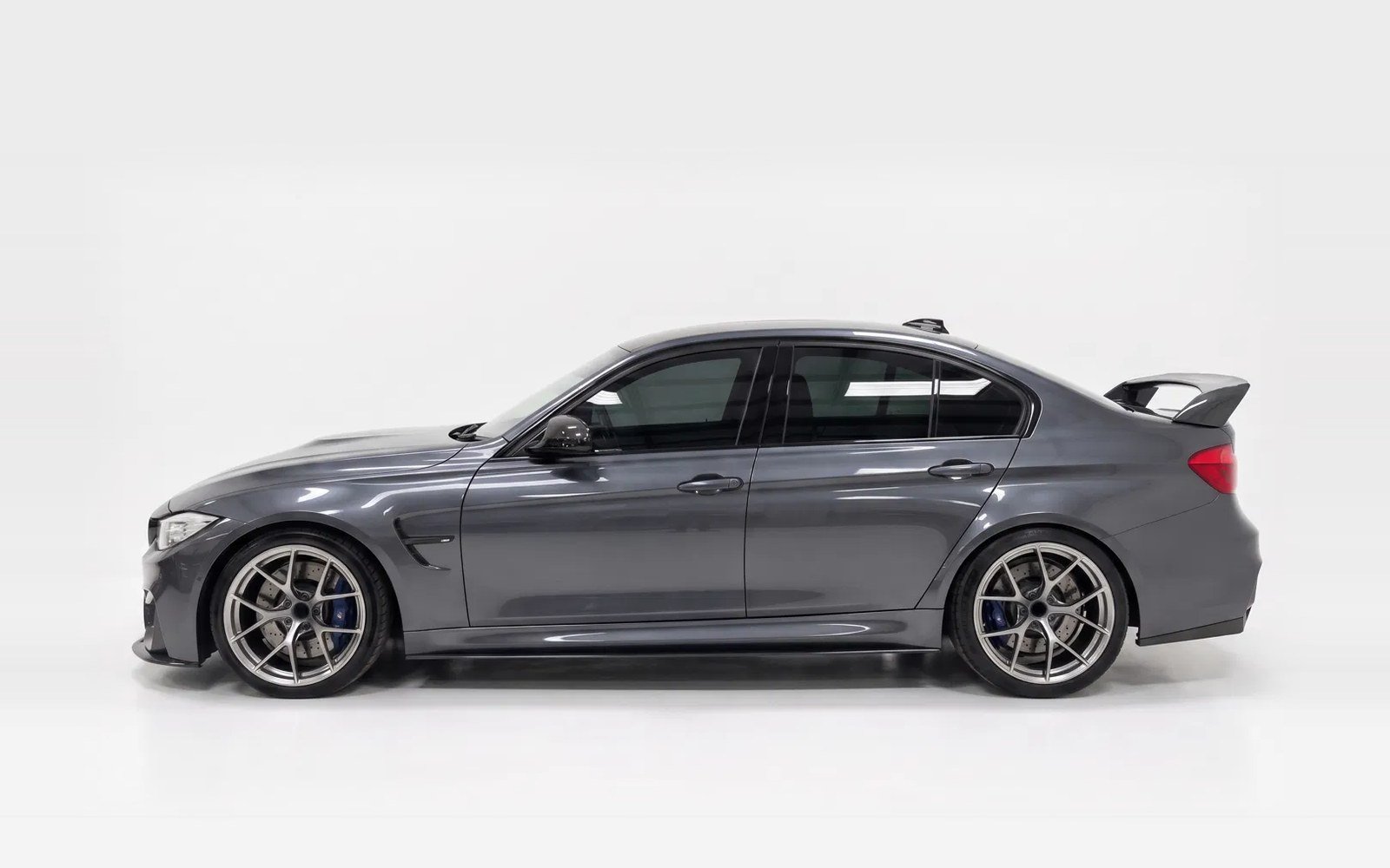 BMW M3 F80 in the 3D viewer